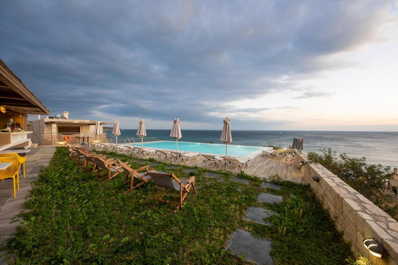 Portela Apartments Kastri Keratokampos Exterior photo
