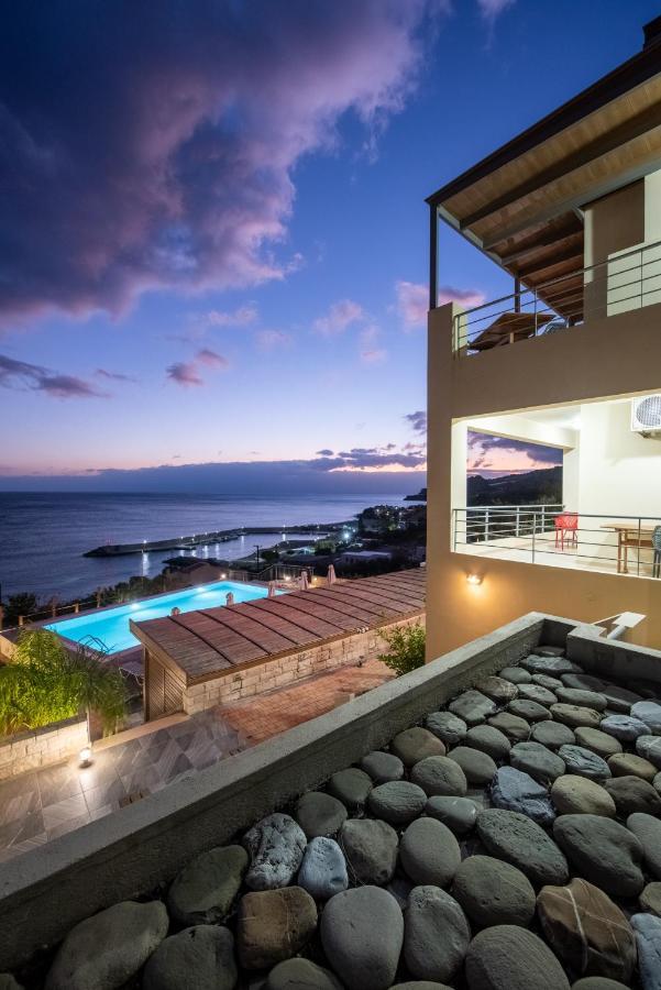 Portela Apartments Kastri Keratokampos Exterior photo